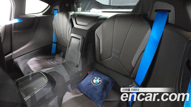BMW i8 Coupe 2016 — фото 15
