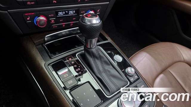 Audi A7 55 TDI Quattro Dynamic 4G 2015 — фото 9