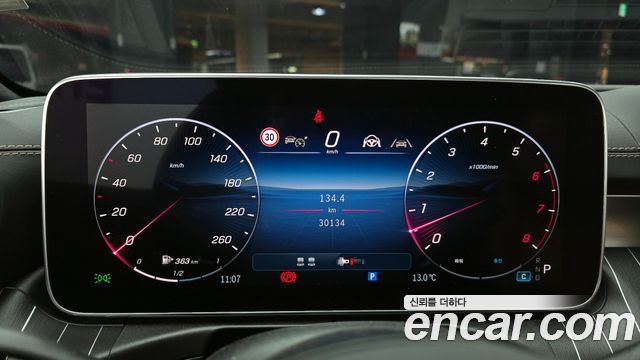 Mercedes-Benz CLE-Class (C236) CLE450 4MATIC Coupe 2024 — фото 8