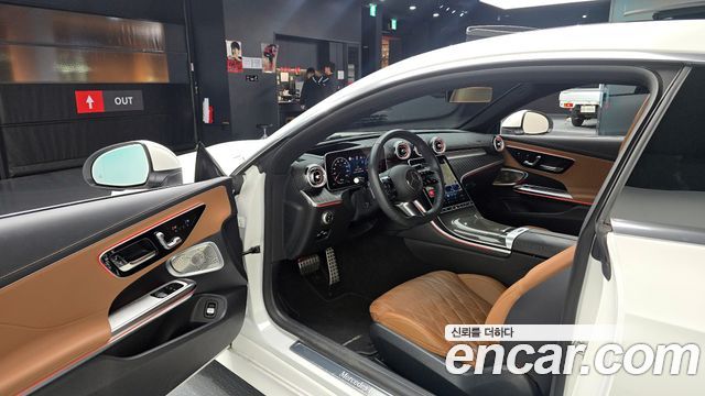 Mercedes-Benz CLE-Class (C236) CLE450 4MATIC Coupe 2024 — фото 10