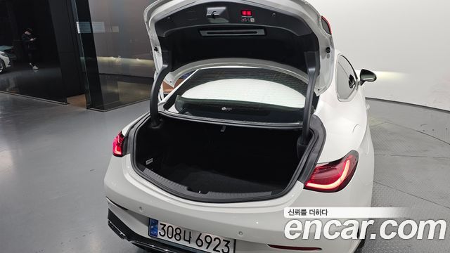 Mercedes-Benz CLE-Class (C236) CLE450 4MATIC Coupe 2024 — фото 20