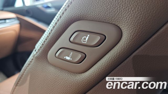 Genesis G80 (RG3) Gasoline 2.5 Turbo AWD 2023 — фото 18