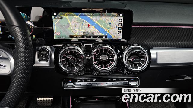 Mercedes-Benz GLB-Class (X247) GLB250 4MATIC 2022 — фото 18
