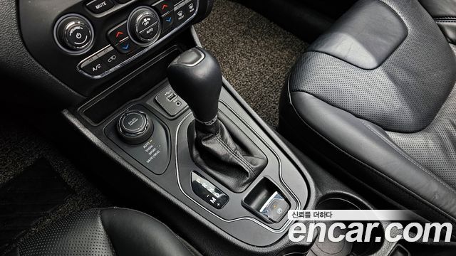 Jeep Cherokee (KL) 2.4 Longitude AWD 2019 — фото 9