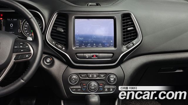 Jeep Cherokee (KL) 2.4 Longitude AWD 2019 — фото 14