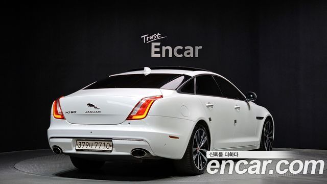 Jaguar XJ 3.0D XJ50 LWB X351 2019 — фото 2