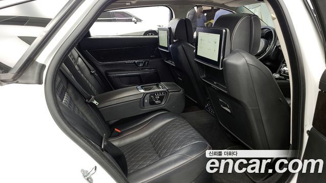 Jaguar XJ 3.0D XJ50 LWB X351 2019 — фото 12