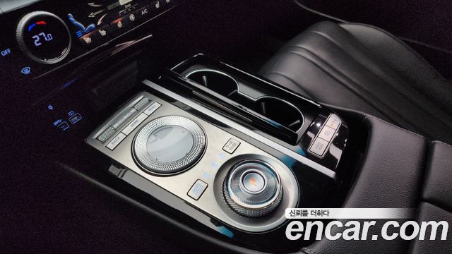 Genesis G80 (RG3) Gasoline 2.5 Turbo AWD 2022 — фото 9