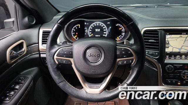 Jeep Grand Cherokee 3.0 Diesel Overland WK2 2017 — фото 14