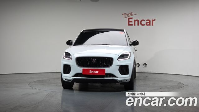 Jaguar E-PACE R250 R-Dynamic SE 2018 — фото 3