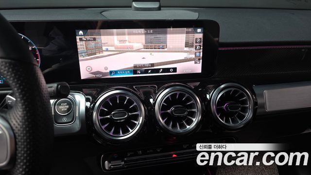Mercedes-Benz GLB-Class (X247) GLB250 4MATIC 2022 — фото 15