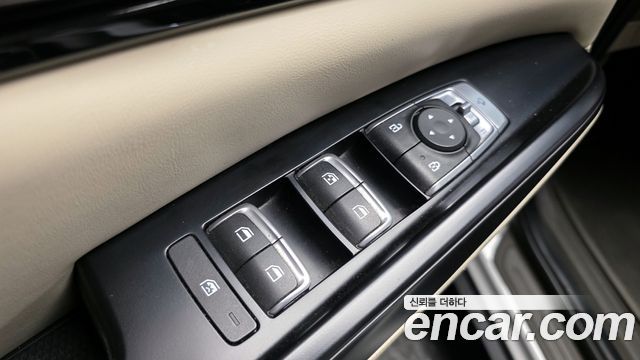 Kia Carnival (IV) Diesel 9-Seater Prestige 2022 — фото 14