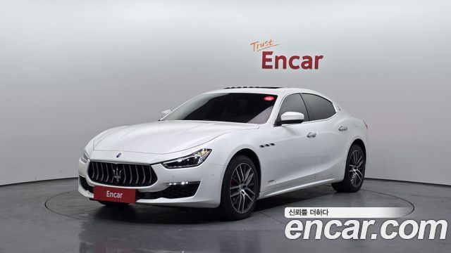 Maserati Ghibli 3.0 GranLusso 3rd