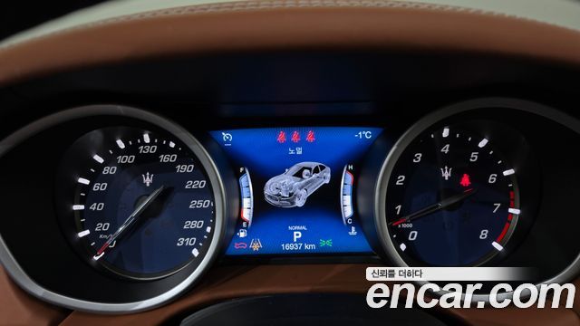 Maserati Ghibli 3.0 GranLusso 3rd 2020 — фото 8