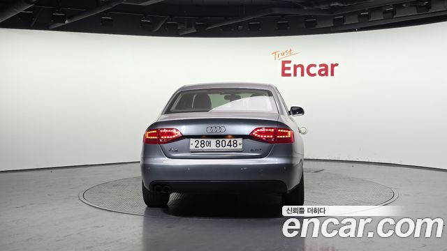 Audi A4 2.0 TFSI B8 2011 — фото 4