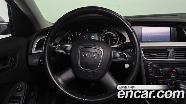 Audi A4 2.0 TFSI B8 2011 — фото 13