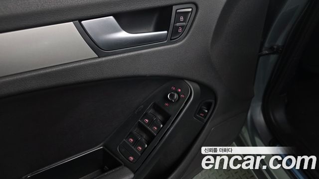 Audi A4 2.0 TFSI B8 2011 — фото 16