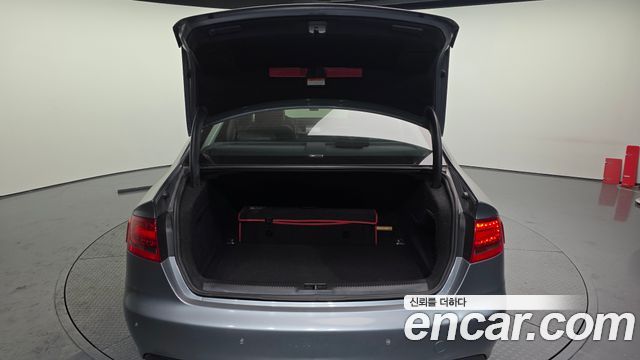 Audi A4 2.0 TFSI B8 2011 — фото 20