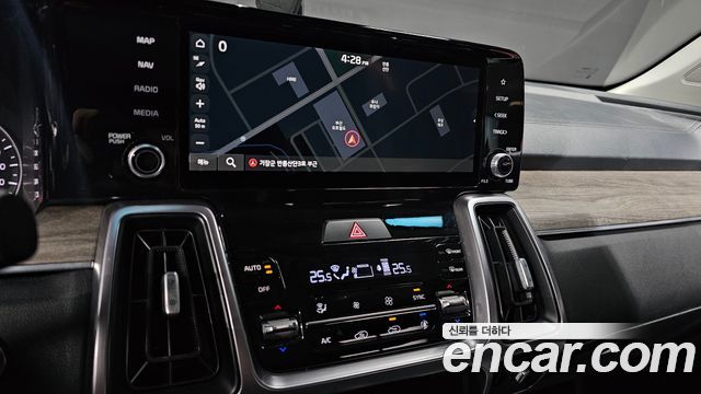 Kia Sorento (IV) Diesel 2.2 2WD Prestige 2022 — фото 17
