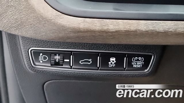 Kia K8 Hybrid Noblesse 2022 — фото 18