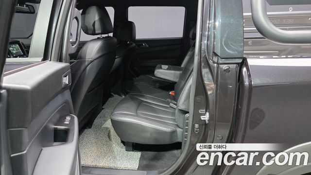 KG Mobility (SsangYong) Rexton Sports Khan Diesel 2.2 4WD Prestige 2023 — фото 12