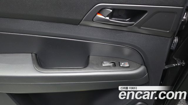 KG Mobility (SsangYong) Rexton Sports Khan Diesel 2.2 4WD Prestige 2023 — фото 17