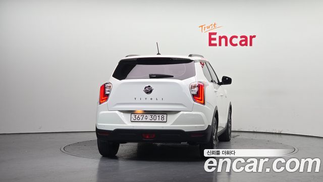 KG Mobility (SsangYong) Very New Tivoli Gasoline 1.5 2WD V3 2022 — фото 4