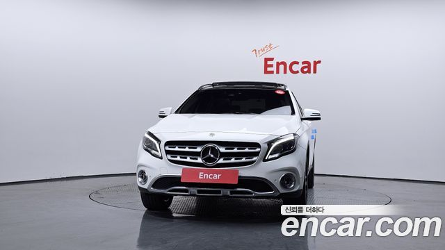 Mercedes-Benz GLA-Class (X156) GLA220 Premium 2019 — фото 3