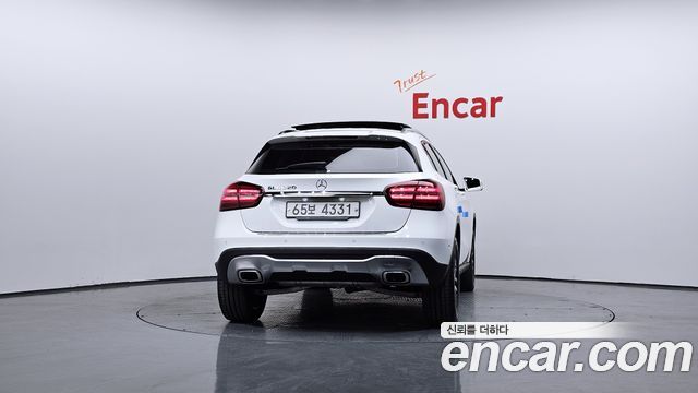 Mercedes-Benz GLA-Class (X156) GLA220 Premium 2019 — фото 4