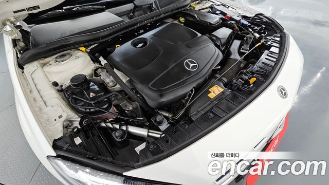 Mercedes-Benz GLA-Class (X156) GLA220 Premium 2019 — фото 6