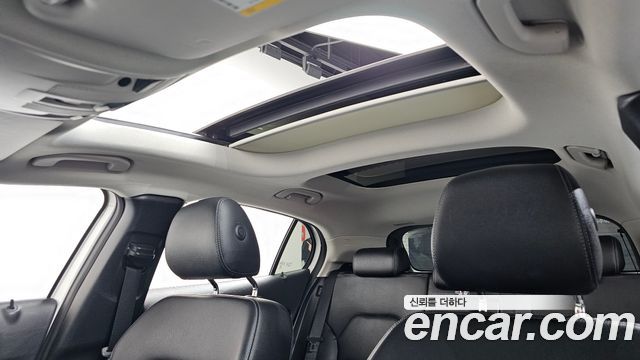 Mercedes-Benz GLA-Class (X156) GLA220 Premium 2019 — фото 19