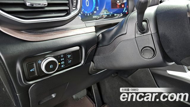 Ford Explorer (VI) 3.0 Platinum 4WD 2023 — фото 14