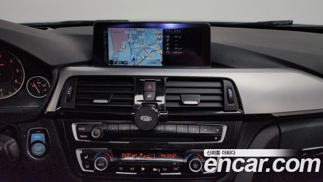 BMW 3 Series (F30) 320d xDrive Touring M Sport 2013 — фото 15