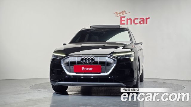 Audi e-tron 55 Quattro 2022 — фото 3