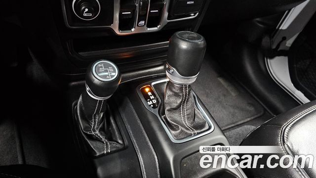 Jeep Wrangler (JL) 2.0 Overland 4Door 2021 — фото 9