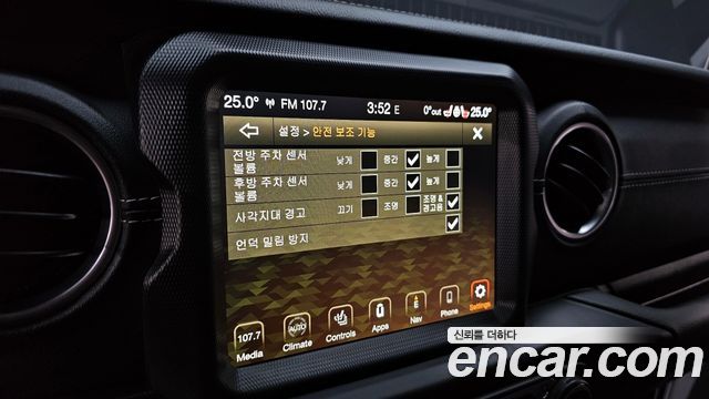 Jeep Wrangler (JL) 2.0 Overland 4Door 2021 — фото 16
