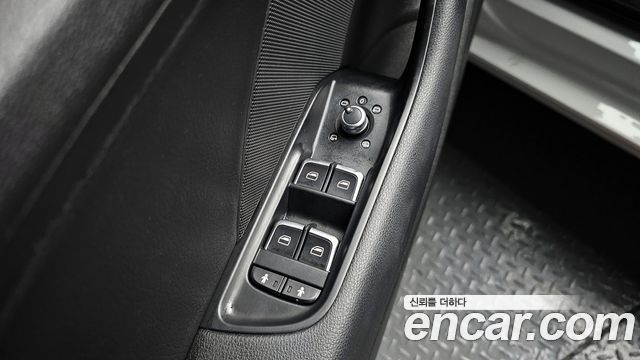 Audi A3 25 TDI Dynamic 8V 2015 — фото 14