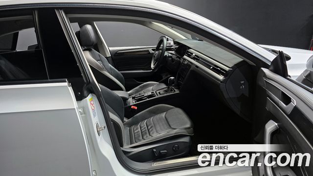 Volkswagen Arteon 2.0 TDI Prestige 2022 — фото 10