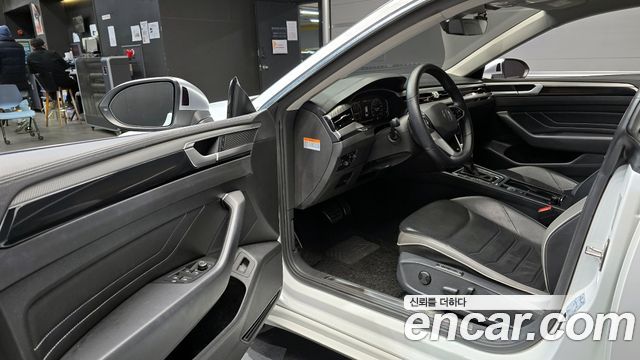 Volkswagen Arteon 2.0 TDI Prestige 2022 — фото 11