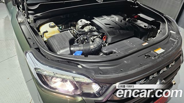 KG Mobility (SsangYong) Rexton Sports Khan Diesel 2.2 4WD Prestige 2023 — фото 6