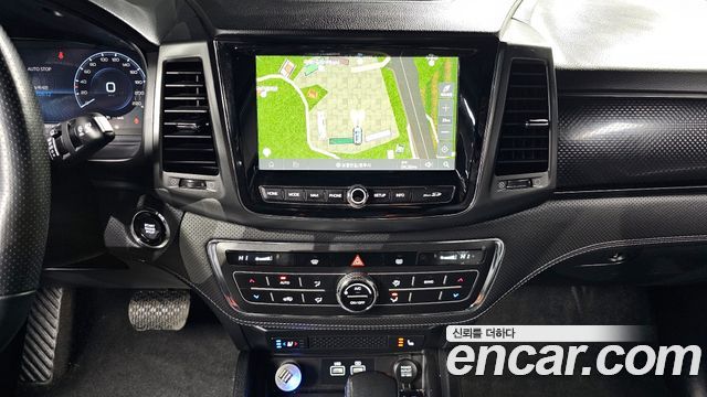 KG Mobility (SsangYong) Rexton Sports Khan Diesel 2.2 4WD Prestige 2023 — фото 16