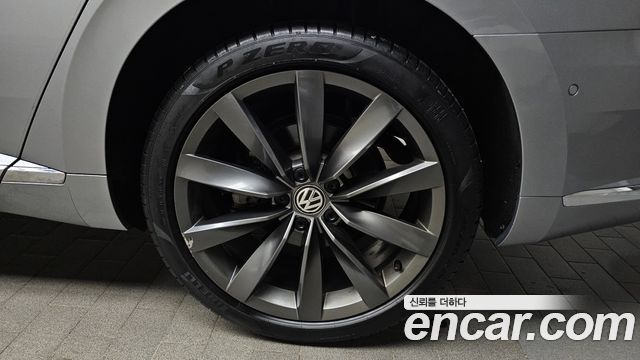 Volkswagen Arteon 2.0 TDI Presige 4Motion 2020 — фото 5