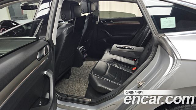 Volkswagen Arteon 2.0 TDI Presige 4Motion 2020 — фото 12