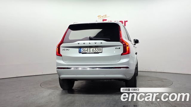 Volvo XC90 (II) B6 Ultimate Bright 2023 — фото 4