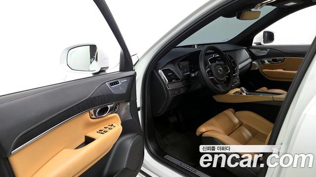 Volvo XC90 (II) B6 Ultimate Bright 2023 — фото 10