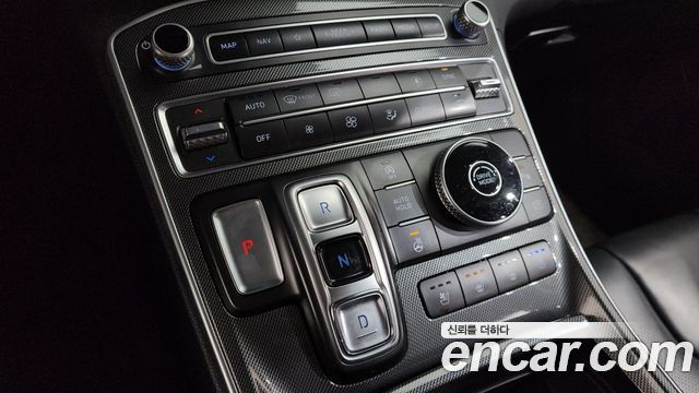 Hyundai Santa Fe Diesel 2.2 2WD Premium Choice 2021 — фото 9