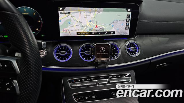 Mercedes-Benz E-Class (W213) E300d 4MATIC Coupe 2022 — фото 18