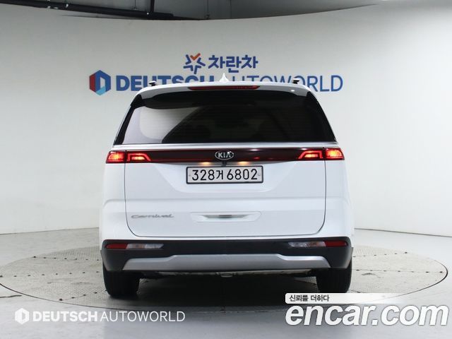 Kia Carnival (IV) Diesel 9-Seater Prestige 2021 — фото 4