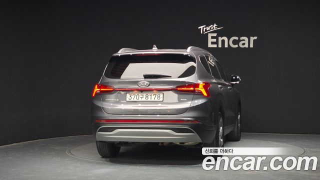 Hyundai Santa Fe Diesel 2.2 4WD Prestige 2023 — фото 4