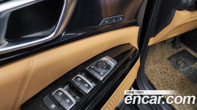 Kia Carnival (IV) Diesel 7-Seater Signature 2021 — фото 18